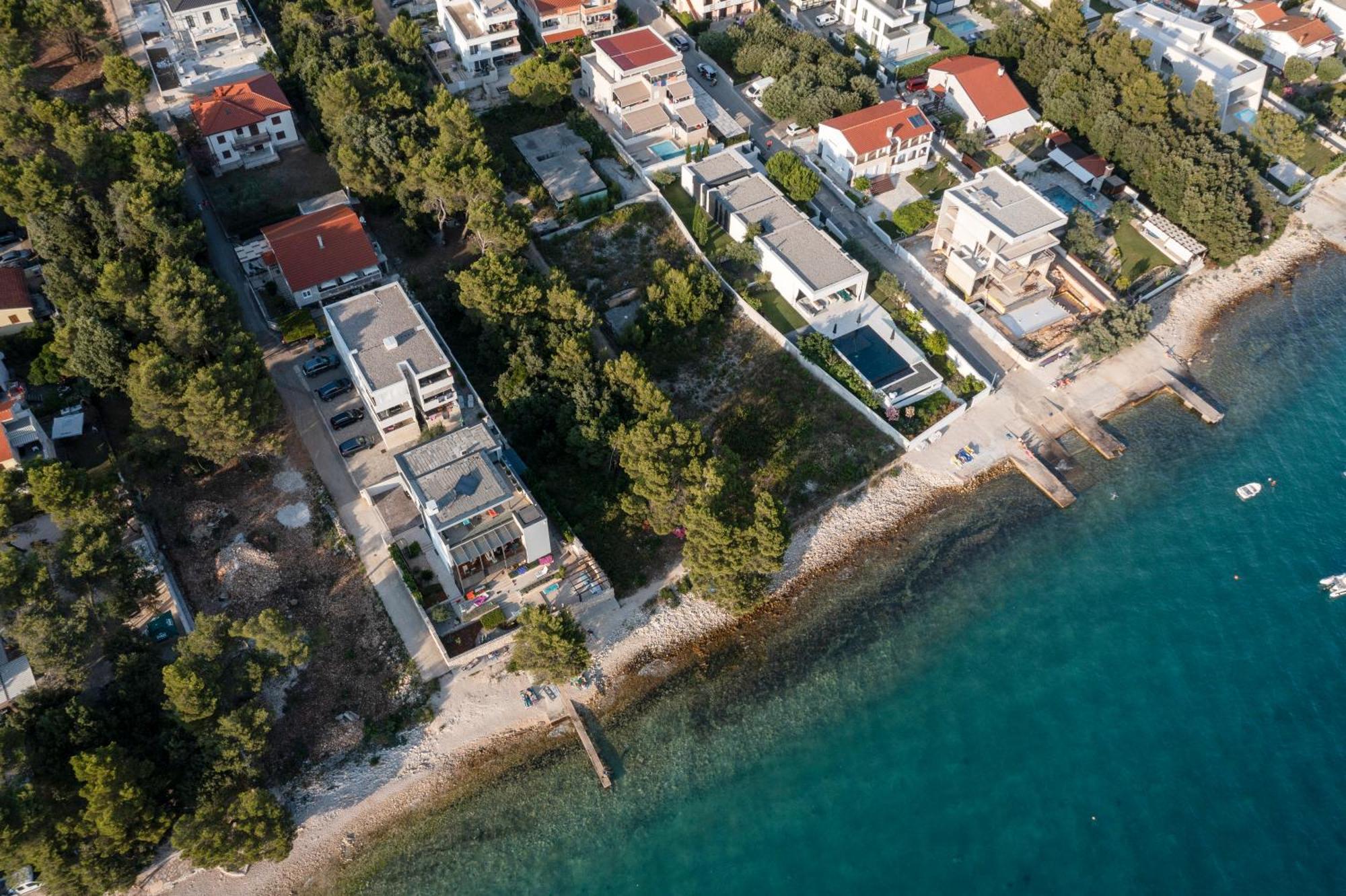 Apartment Anamaria With Seaview Petrcane Esterno foto